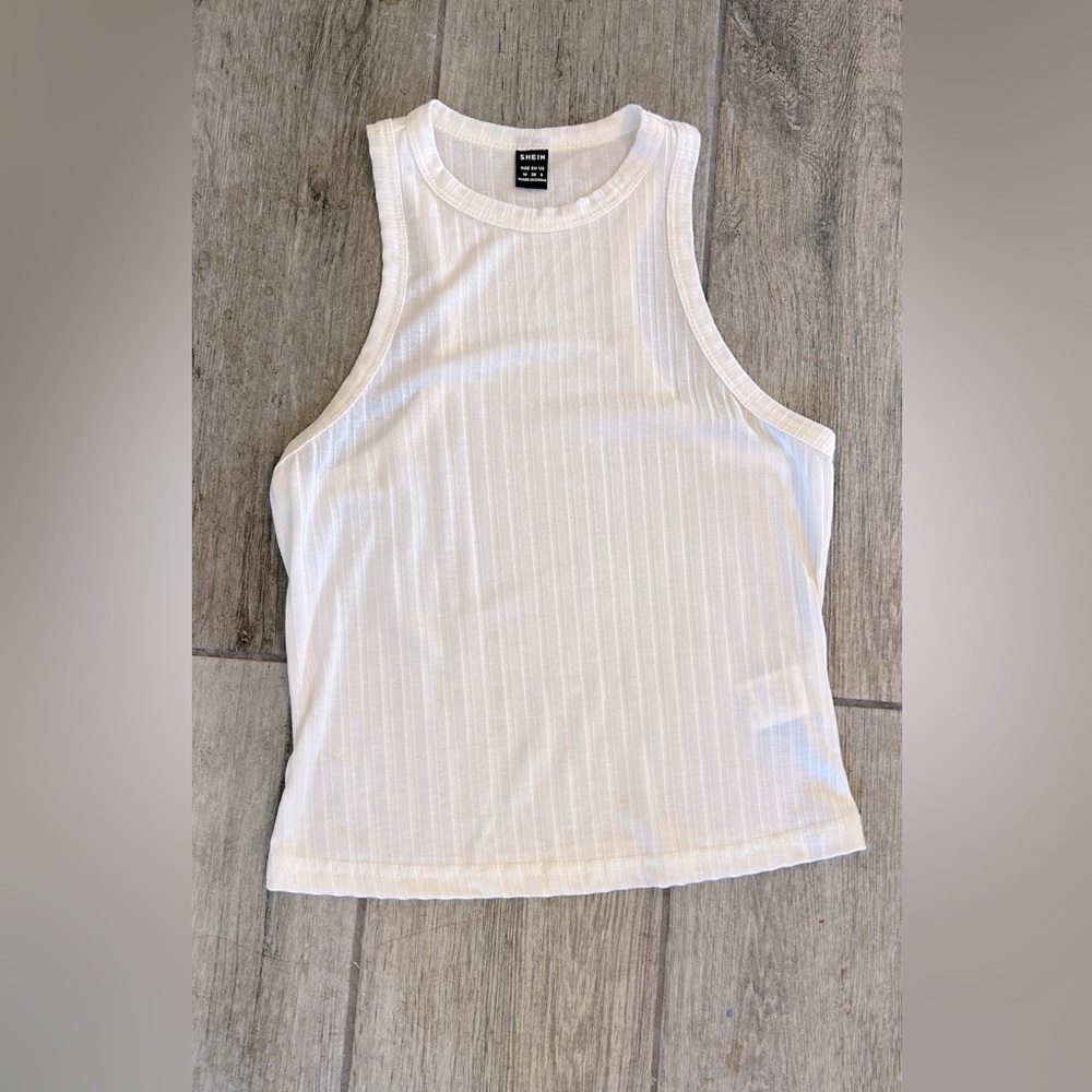 Cute cream color knit cropped tank.